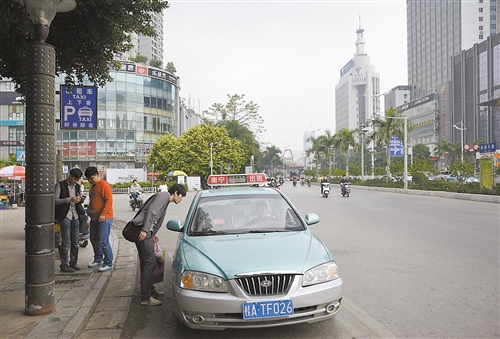 南宁市民对出租车行业 满意度在提升