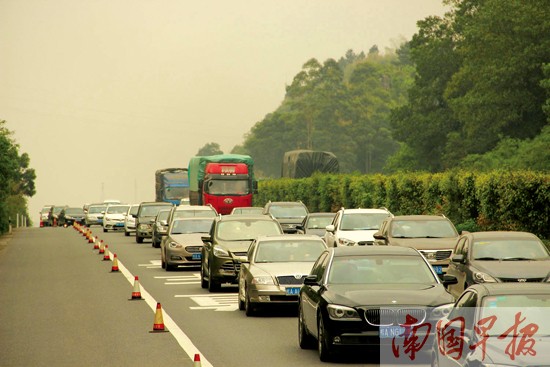來賓至馬山高速將通車 路網完善逐步緩解六景之堵